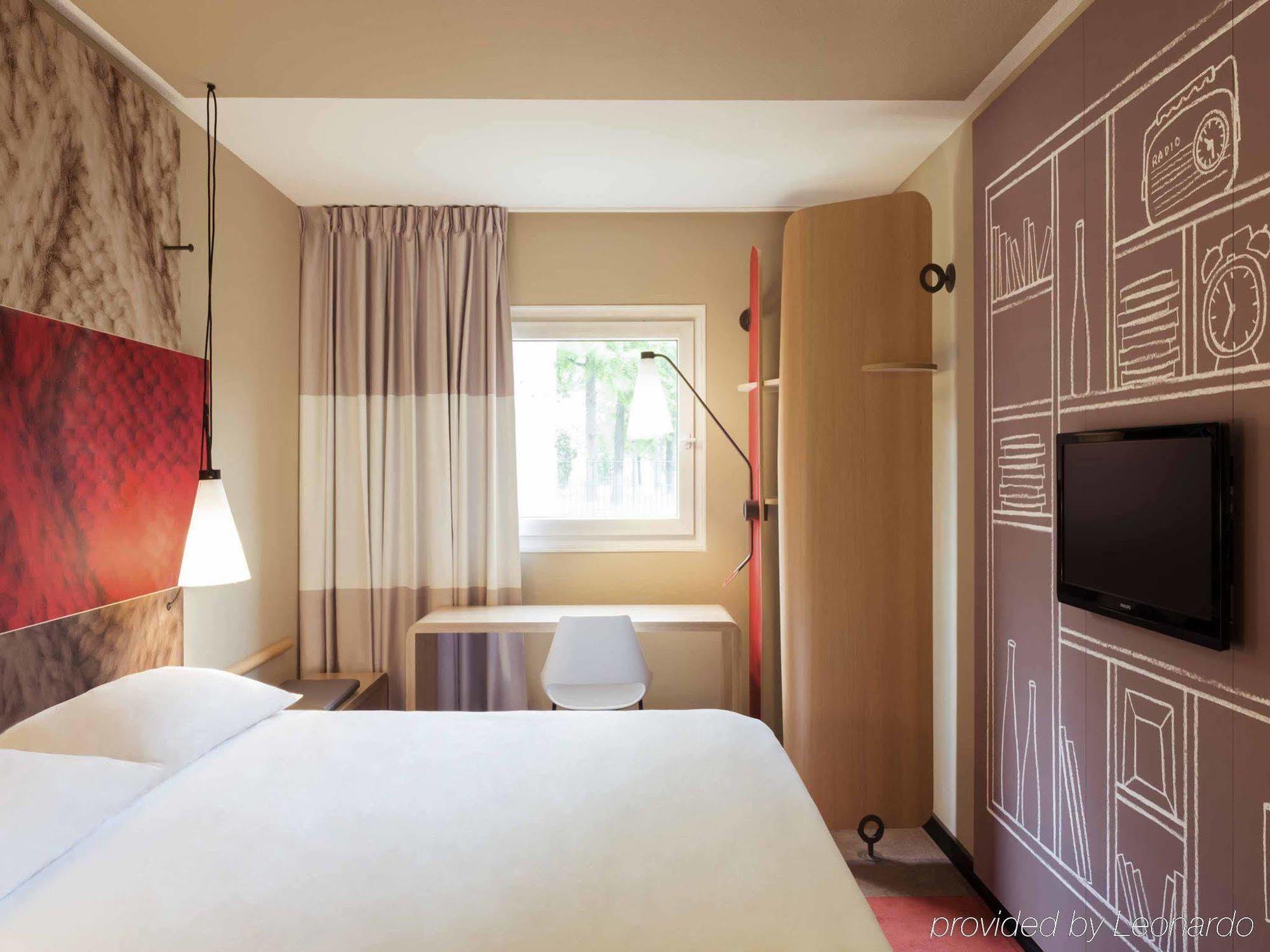ibis Château de Fontainebleau Exterior foto