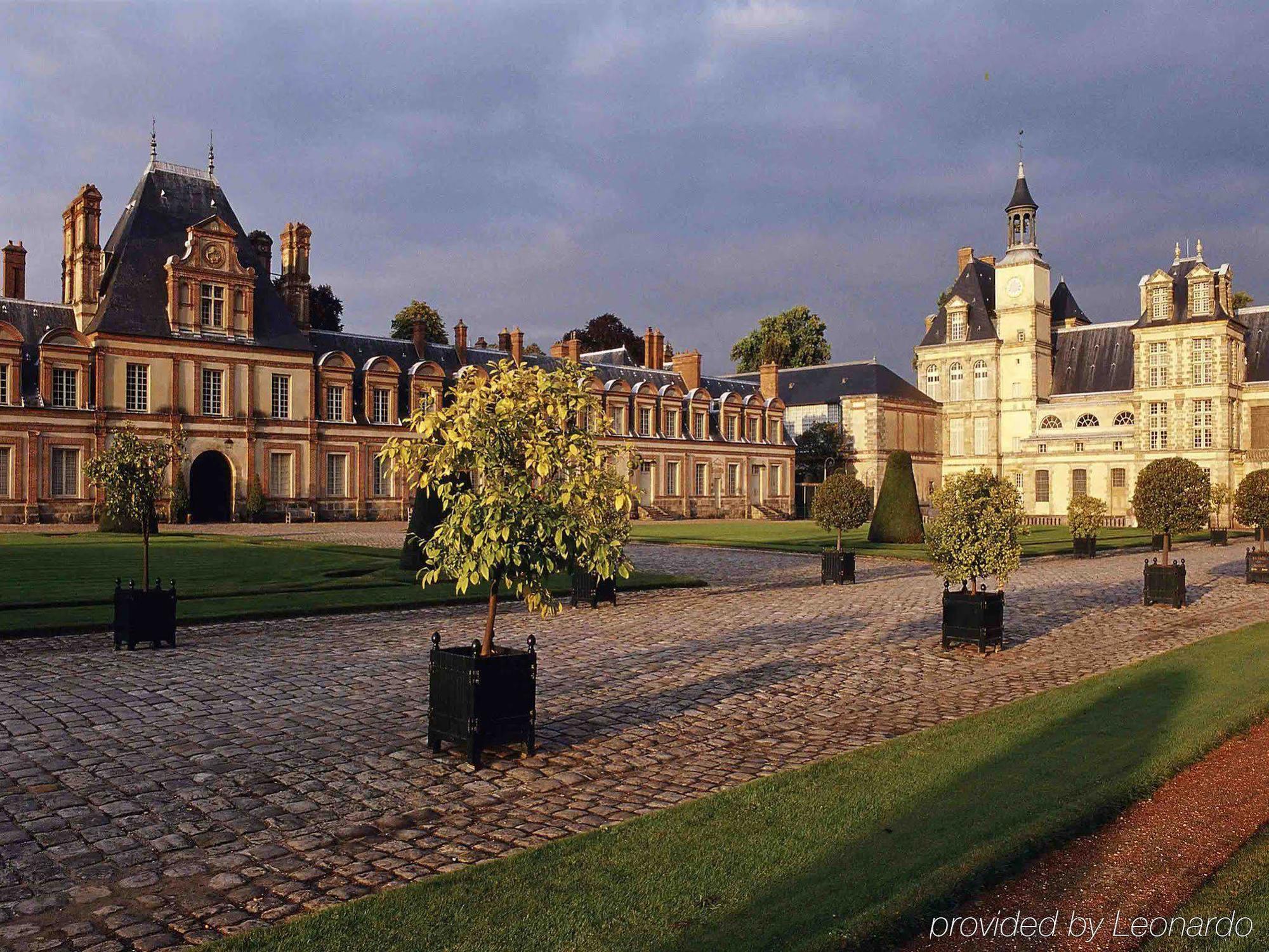 ibis Château de Fontainebleau Exterior foto